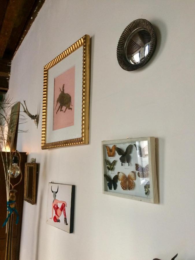 Le Boudoir D'Artiste Bed & Breakfast Semur-en-Auxois Dış mekan fotoğraf